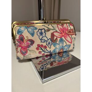 Hobo Lauren Double Kiss Lock Wallet Clutch Floral Stitch